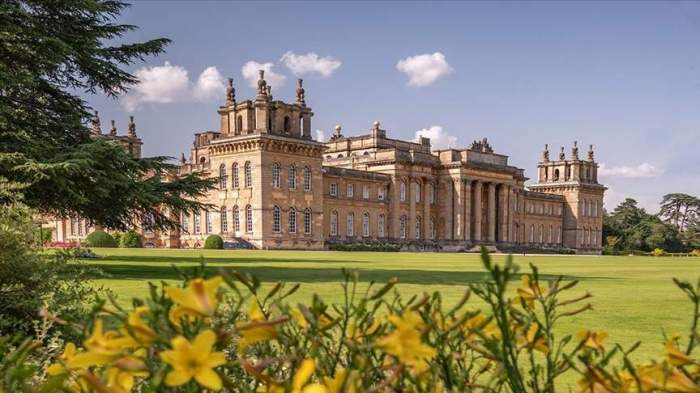 European Political Community convenes in UK