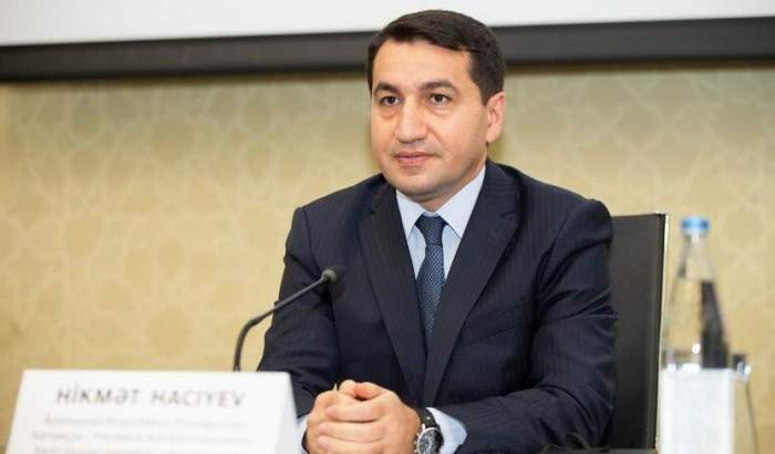 Azerbaijani presidential aide extends congratulations on National Press Day 