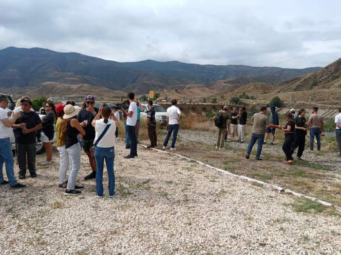 News about - Int’l travelers visit Khudafarin Bridge in Azerbaijan’s Jabrayil -  PHOTO 