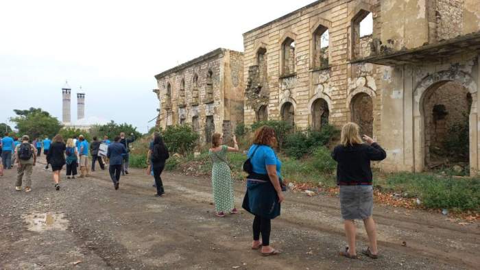 Int’l travelers informed about Armenian atrocities in Azerbaijan’s Aghdam 