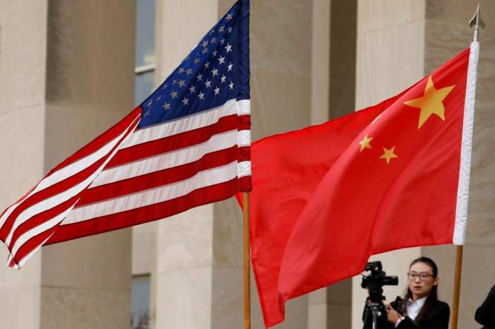 China, U.S. agree to maintain communication at all levels