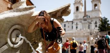 Italy issues ‘red alert’ over extreme heat in 11 cities 