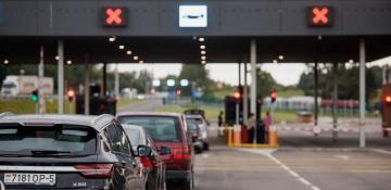 Lithuania bans entry for Belarus-registered cars 