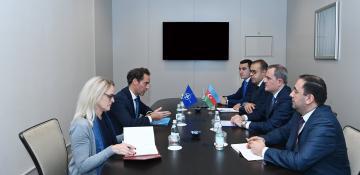 Azerbaijan, NATO discuss partnership, Baku-Yerevan peace process 