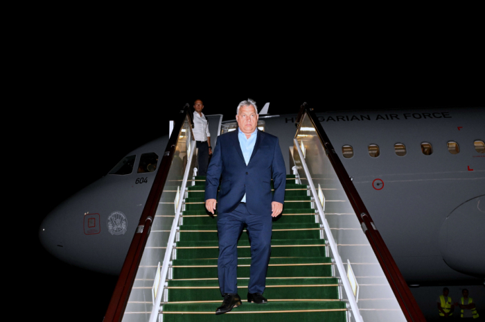 Hungarian Prime Minister arrives in Azerbaijan