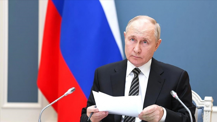 Putin: Moscow supports a complete and final end to Ukraine conflict