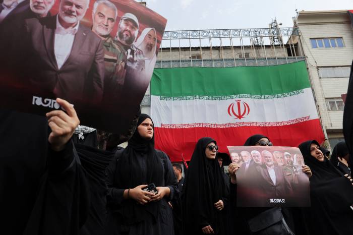 Iran, its proxies will meet to discuss retaliation against Israel: sources 