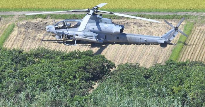 U.S. military helicopter crash lands in Japan rice paddy