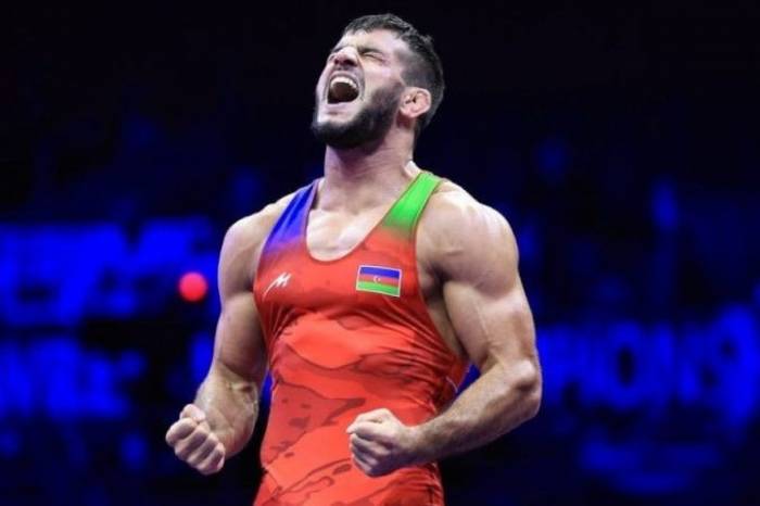 Paris 2024: Azerbaijani wrestler advances to quarterfinals 