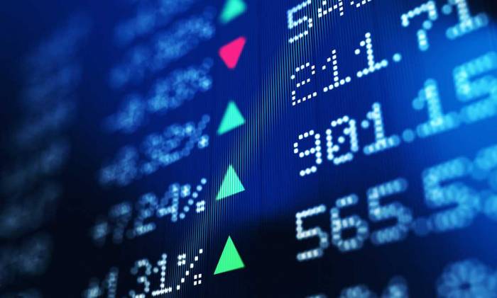 U.S. stocks rise on tech buying after sell-off