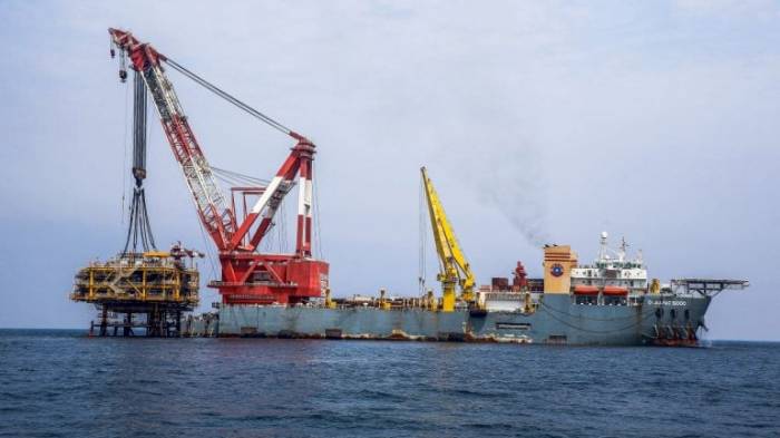 US to cut Iranian oil exports amid rising Middle East tensions 