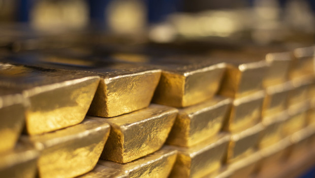 Gold prices reach new peaks amid US rate cut expectations 