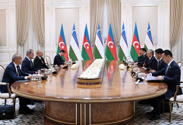 Presidents of Azerbaijan and Uzbekistan hold limited-format meeting in Tashkent 