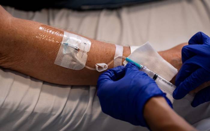 World's first mRNA lung cancer vaccine enters clinical trials with high hopes