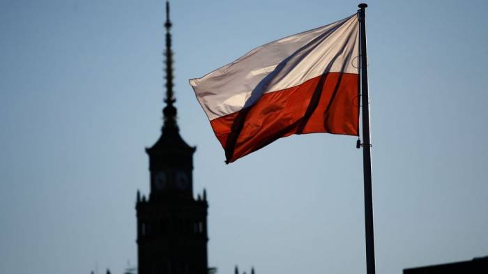 Unidentified object violates Polish airspace 