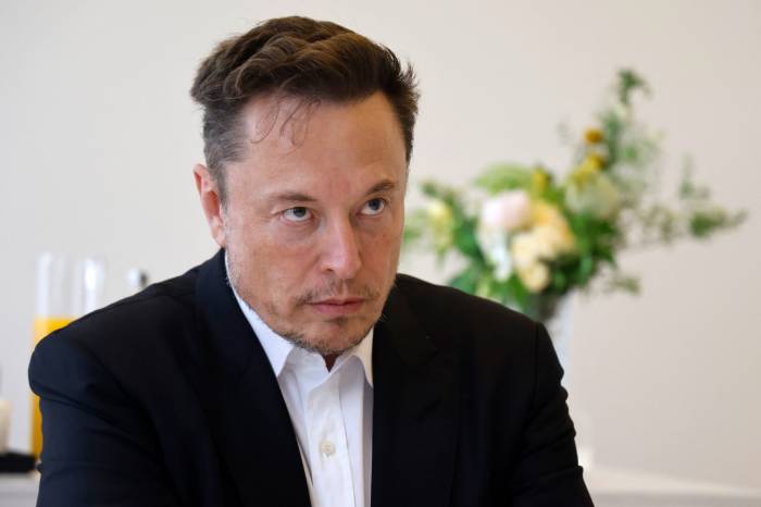 Musk urges Macron to clarify more details about Telegram CEO Durov’s arrest 
