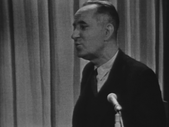 News about -  France's political games: Analyzing the Defferre law and the 1958 referendum 