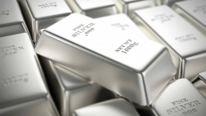 Silver price surges for second-straight day 