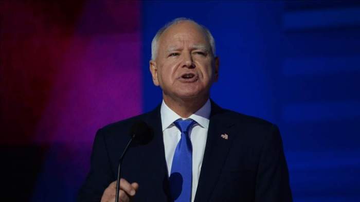 Tim Walz officially accepts Democratic nomination for vice president 