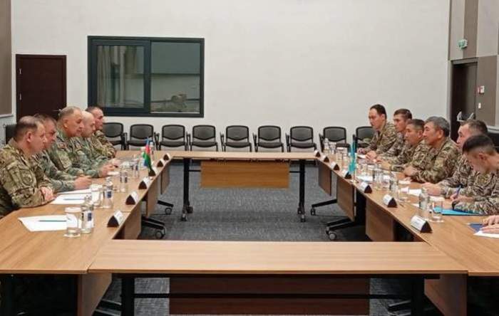 Azerbaijan, Kazakhstan eye expanding military cooperation 