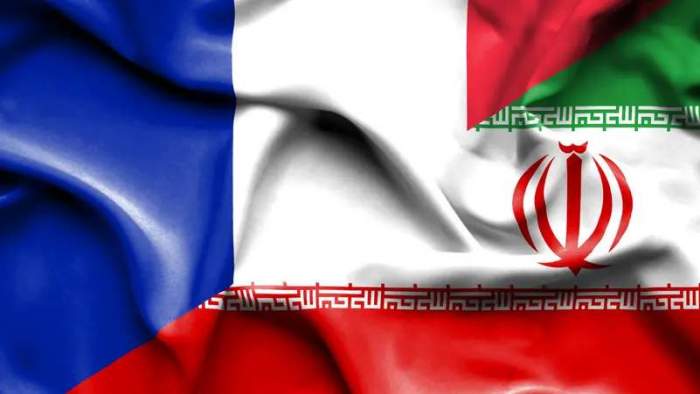 France advises its citizens against traveling to Iran