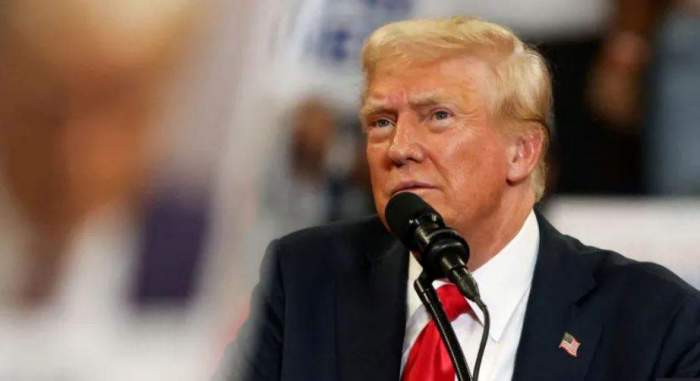 Judge rejects Trump effort to dismiss 2020 election interference case 