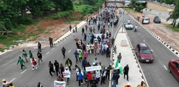 Nigeria: Police boost presence on the 10th day of protests 