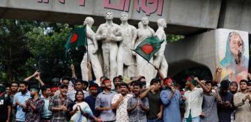 Bangladesh student protesters plan new party to cement their revolution 