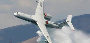 Azerbaijan’s amphibious aircraft continues efforts to battle forest fires Türkiye –  VIDEO 