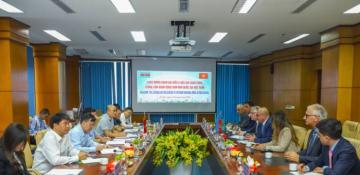 Azerbaijan and Vietnam mull cooperation on mine action
