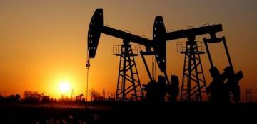 Oil prices remain below $80 amid supply concerns 