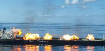 Greece warns of potential oil spill near Sounion tanker in Red Sea 