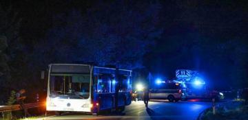 Six injured in knife attack on bus in Germany 