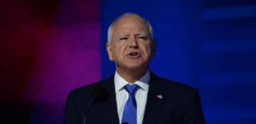 Tim Walz officially accepts Democratic nomination for vice president 