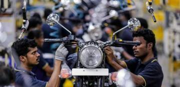 Can India become rich before its population grows old?