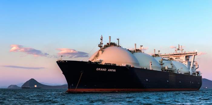 US cuts LNG supplies to Europe 