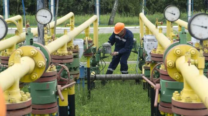 European gas traders shun Ukraine storage after Russian attacks 