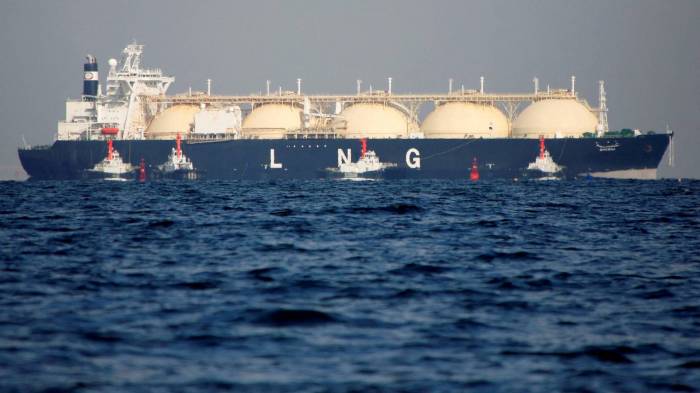 LNG supplies to EU drop to lowest level since October 2021 