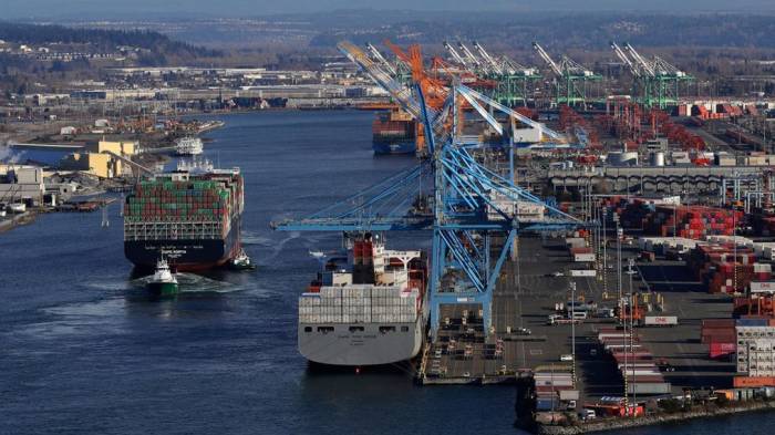 US trade deficit hits highest level since mid-2022 