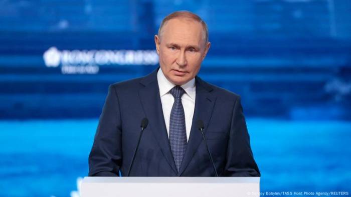 Putin: Iran's request for gas supplies from Russia is feasible project 