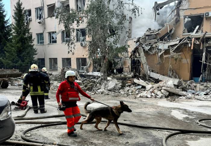 US charges Russian intelligence officials over cyberattacks on Ukraine 