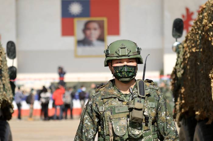  Taiwan speeds up preparations for a clash with China 