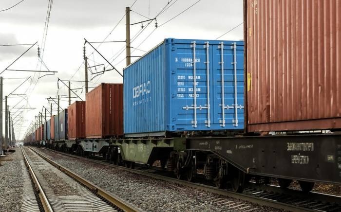 Azerbaijan eyes new container train route linking Iran and Russia 