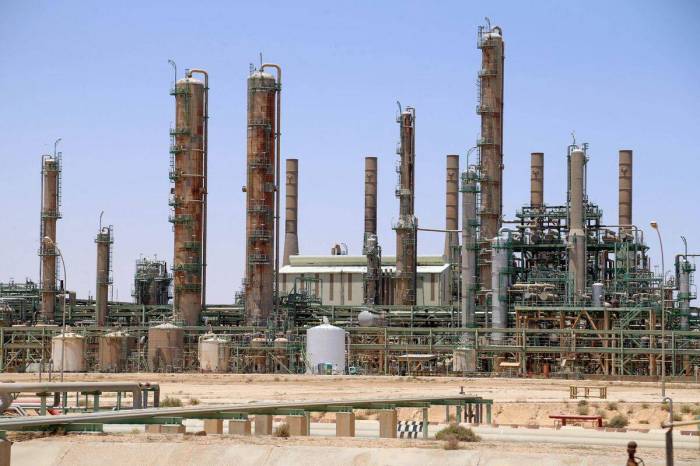 Libya's oil exports plummet as NOC cancels shipments 