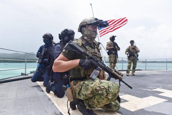 US Navy Seal unit trains for China invasion of Taiwan 