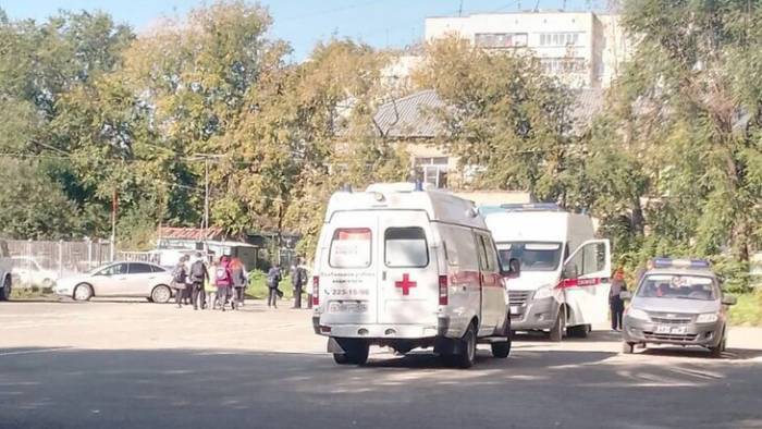 Schoolboy injuries fellow pupils, teachers in hammer attack in Russia -  VIDEO 