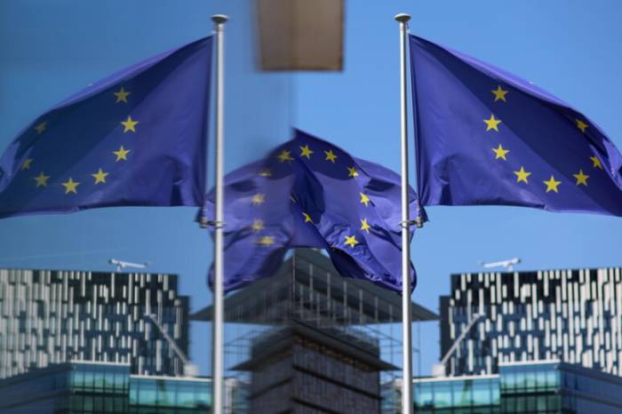 EU to suspend €200 million in funding to Hungary over asylum penalty 