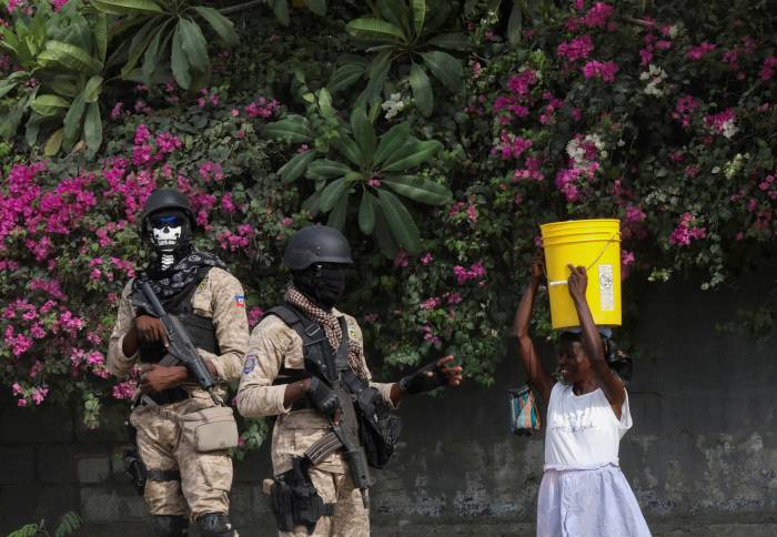 UN rights expert calls for urgent measures amid worsening crisis in Haiti 