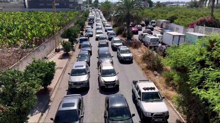 People flee south Lebanon amid intensifying Israeli bombardment -  VIDEO 