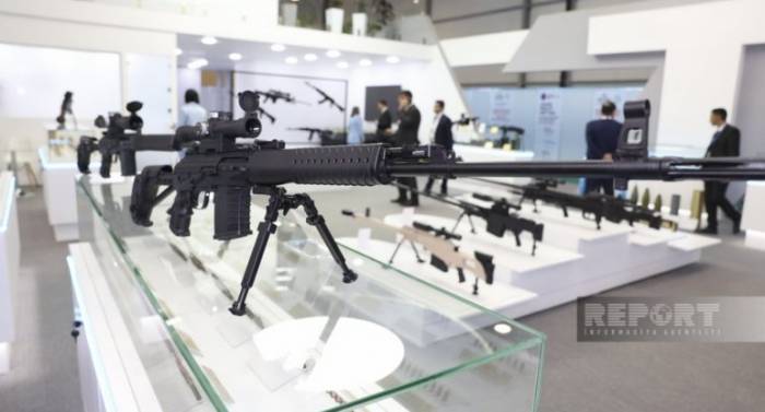 Azerbaijan showcases 3 new domestic machine guns at ADEX exhibition 